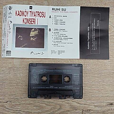 RUHİ SU - KADIKÖY TİYATROSU KONSERİ 1 KASET