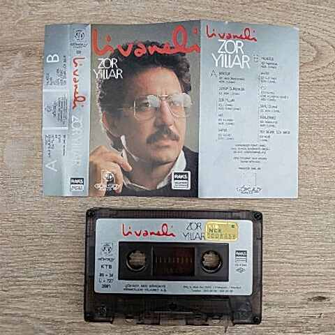 ZÜLFÜ LİVANELİ - ZOR YILLAR KASET